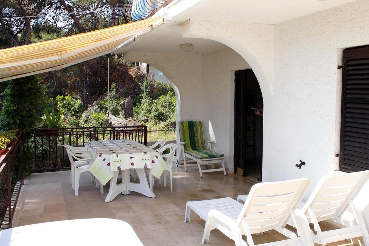 Apartments By The Sea Brgulje, Molat - 6241 Exterior photo